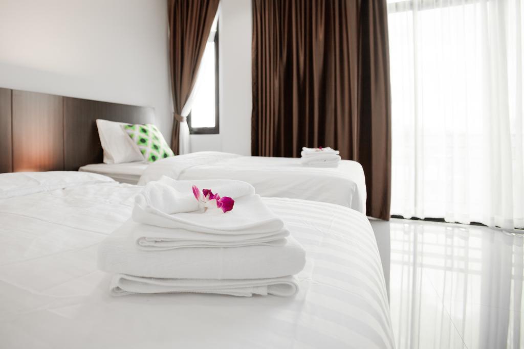 The Viewpoint Hostel Phitsanulok Room photo